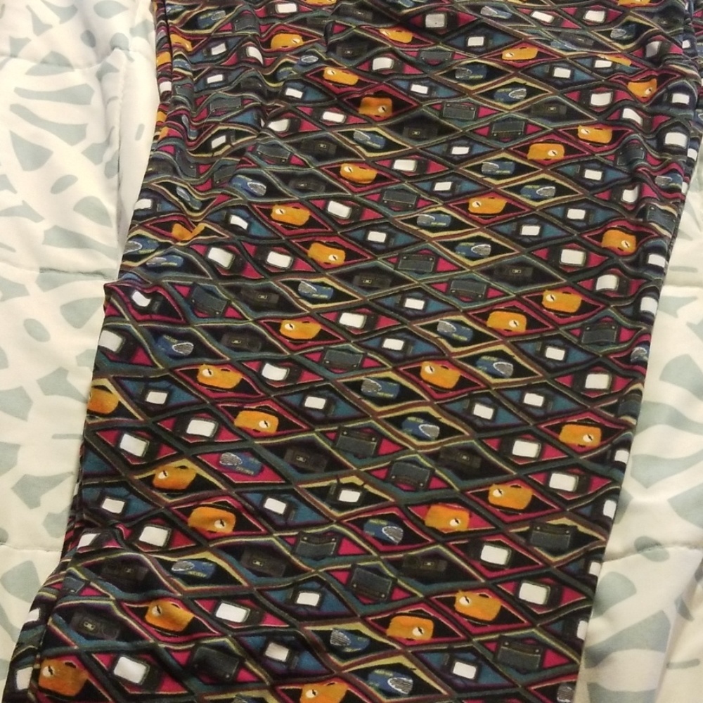 NEW leggings